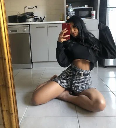 OnlyFans cuenta mishfeeney header 2