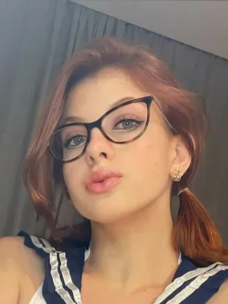 OnlyFans cuenta redfox_daria avatar 1