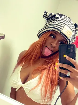 OnlyFans cuenta almighty12122 header 2