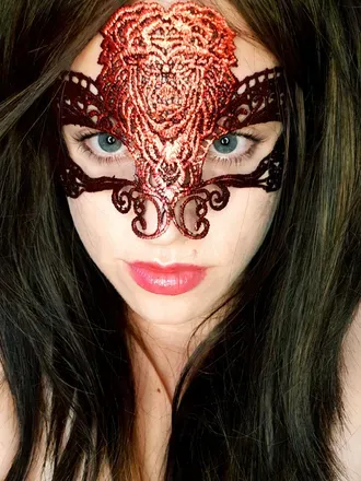 OnlyFans cuenta nelliekinko1 avatar 1