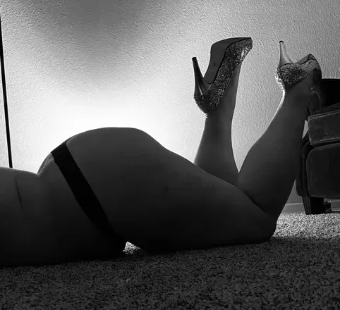 OnlyFans cuenta scarletflora header 2