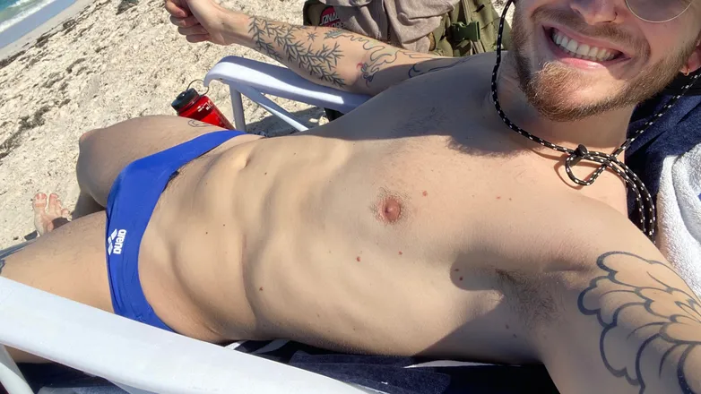 OnlyFans cuenta tomravioli header 2