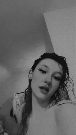 OnlyFans cuenta kailynvine header 2