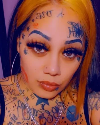 OnlyFans cuenta krystlekrystle avatar 1