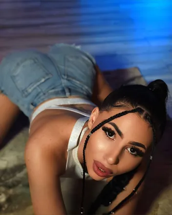 OnlyFans cuenta anamariapanait header 2