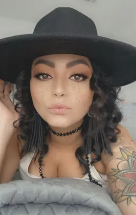 OnlyFans cuenta dreamybrittbabe header 2