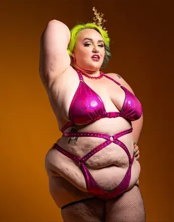 OnlyFans cuenta redhotmiamoore avatar 1