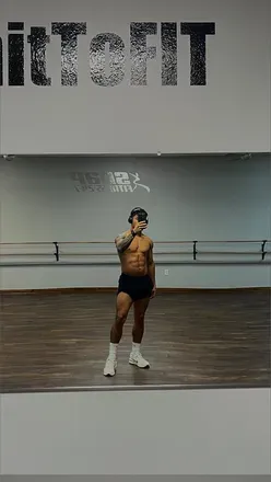 OnlyFans account  angelo918 header 2