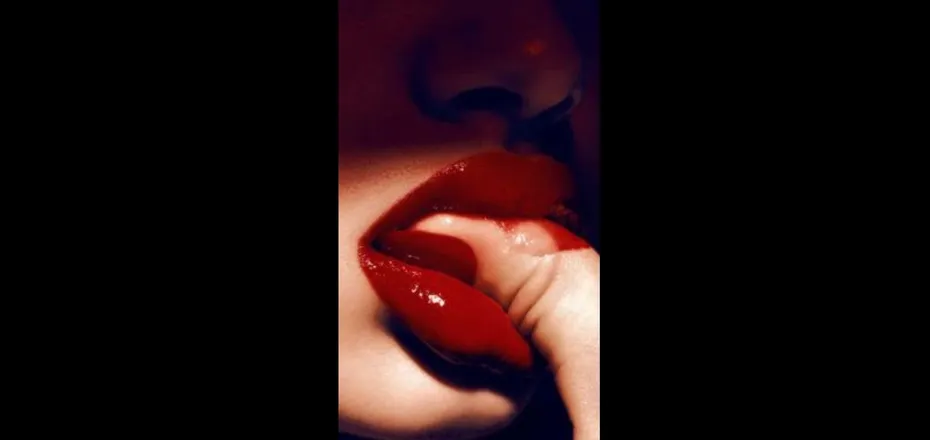 OnlyFans account  whoisshe99xx header 2