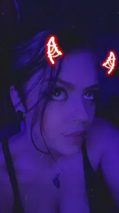 OnlyFans cuenta just_sum_girll avatar 1