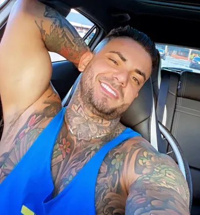 OnlyFans cuenta tattedcruz1759 avatar 1