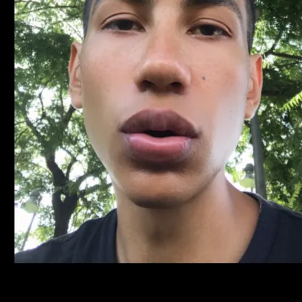 OnlyFans cuenta nesi333 header 2