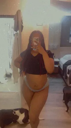 OnlyFans account  bigbootyelizabeth23 avatar 1