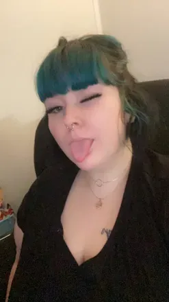 OnlyFans cuenta squishy-brat avatar 1