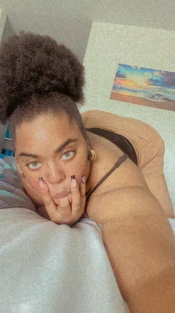 OnlyFans cuenta imakeaniggaswim header 2