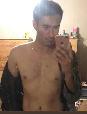 OnlyFans account  allyoursaaron header 2