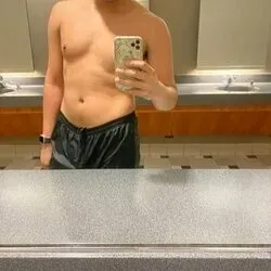 OnlyFans cuenta peachesandjizz avatar 1