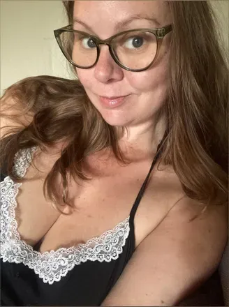 OnlyFans cuenta lilmissbustysparkles avatar 1