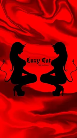 OnlyFans cuenta luxy_cat header 2