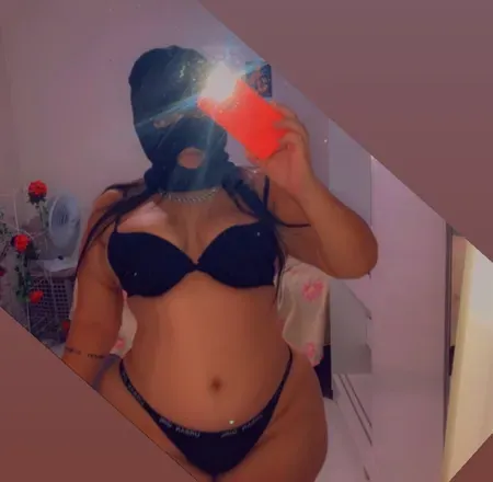 OnlyFans cuenta melynaworren avatar 1