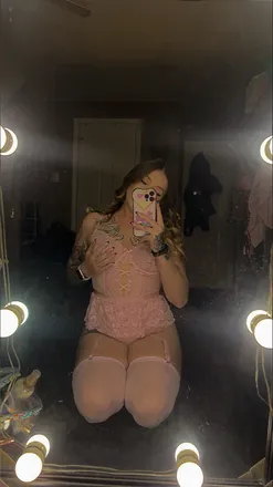 OnlyFans cuenta xkatxxx header 2