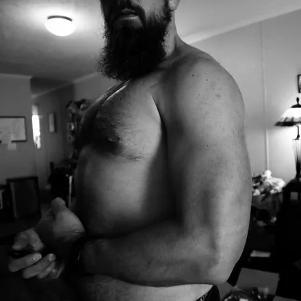OnlyFans cuenta part_dad_part_beast header 2