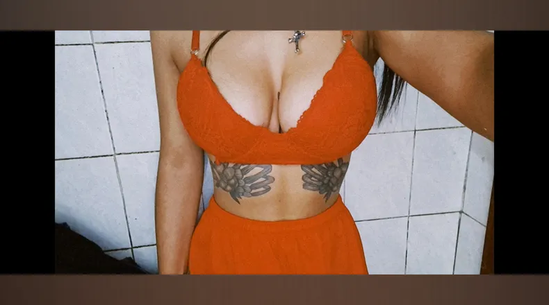 OnlyFans cuenta shxkxrx4 header 2