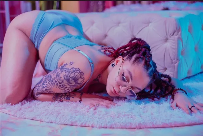 OnlyFans cuenta kandii_babe header 2
