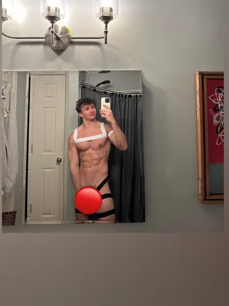 OnlyFans cuenta leo_lust1 header 2