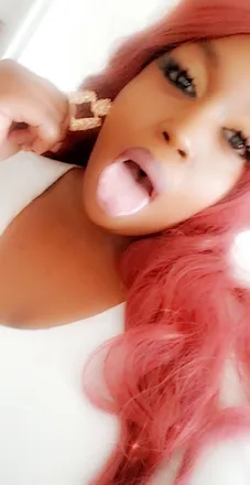 OnlyFans cuenta chocolat3kiss header 2
