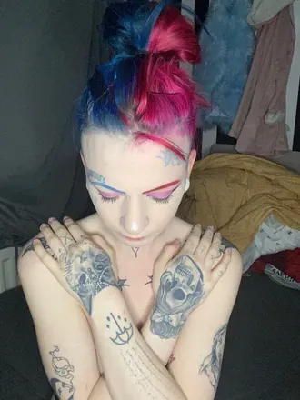 OnlyFans cuenta babyquinn4 avatar 1