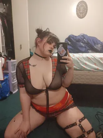 OnlyFans account  missemiliewonderland avatar 1