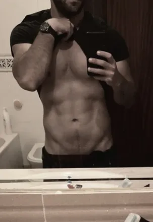 OnlyFans cuenta yourboyforall header 2