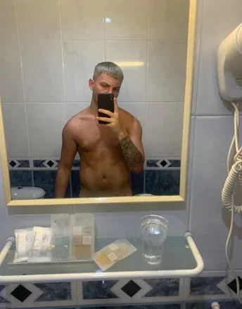 OnlyFans cuenta yourdirtyboyfriend avatar 1