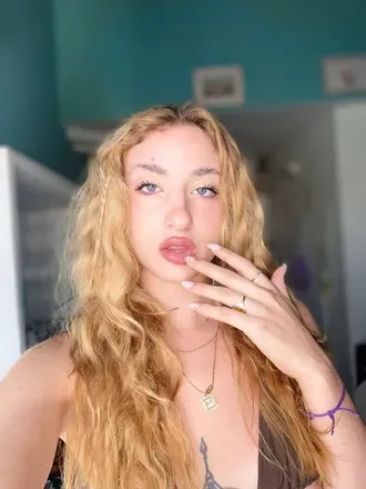 OnlyFans cuenta lova_free avatar 1