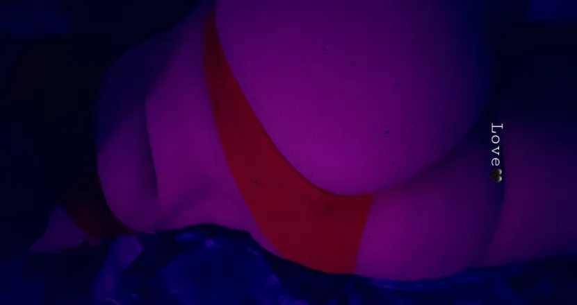 OnlyFans cuenta babyd0ll666 header 2
