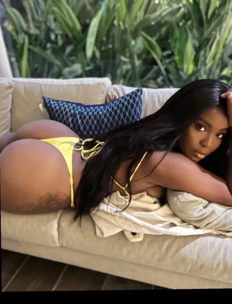 OnlyFans cuenta roexbunnie header 2