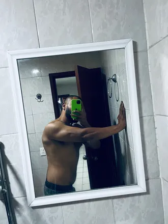 OnlyFans cuenta dominicelihu57 header 2