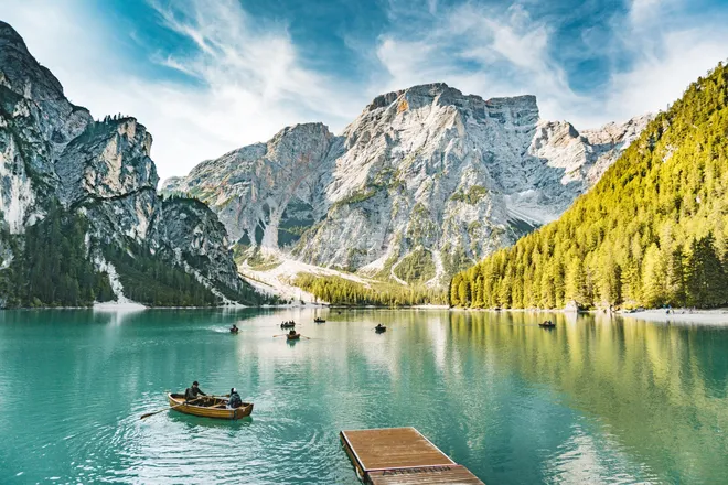 OnlyFans cuenta youngtraveller header 2