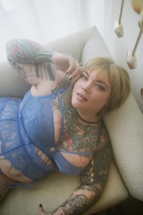 OnlyFans cuenta erinblackhasafetish header 2