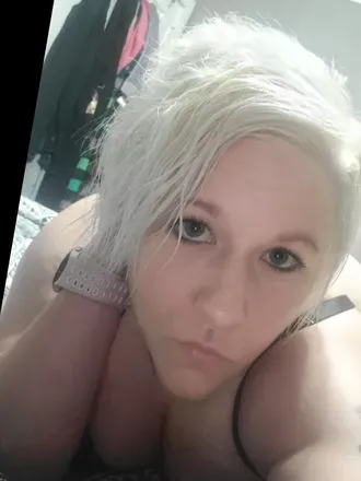 OnlyFans cuenta aur0raglam0r avatar 1