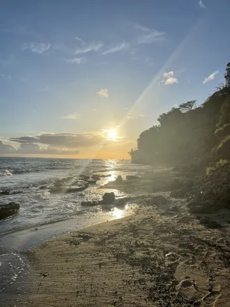 OnlyFans cuenta islandseekrets header 2