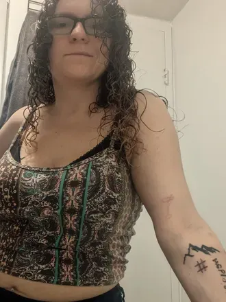 OnlyFans cuenta titsngigs94 avatar 1