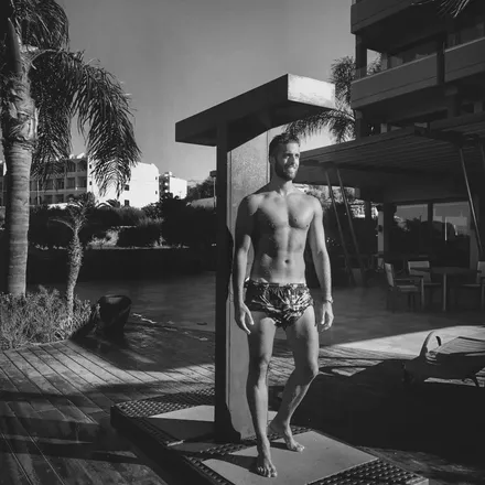 OnlyFans cuenta travis.jones header 2