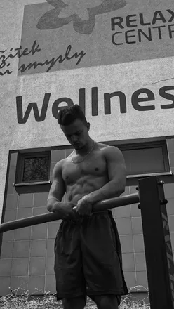 OnlyFans cuenta jeremystrike49 header 2