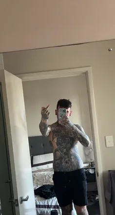 OnlyFans cuenta seanonthelawn1 avatar 1