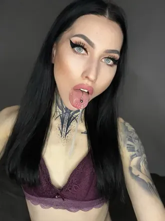 OnlyFans cuenta morticia_free avatar 1