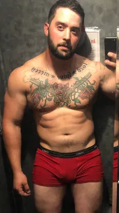 OnlyFans cuenta beardedvikingfitness header 2