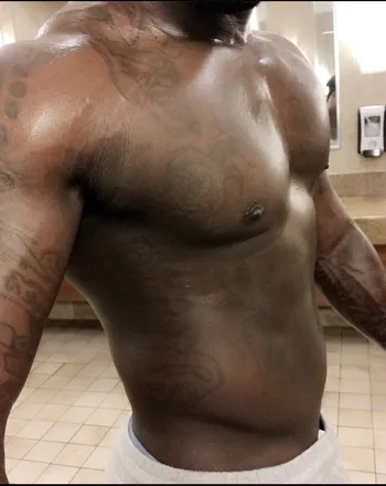 OnlyFans cuenta devil_dxxk6 header 2