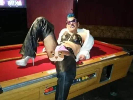 OnlyFans cuenta ark.vers.pig avatar 1